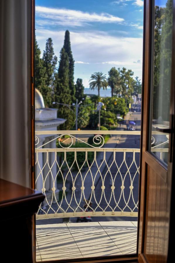Ritsa Hotel Σουχούμι Εξωτερικό φωτογραφία