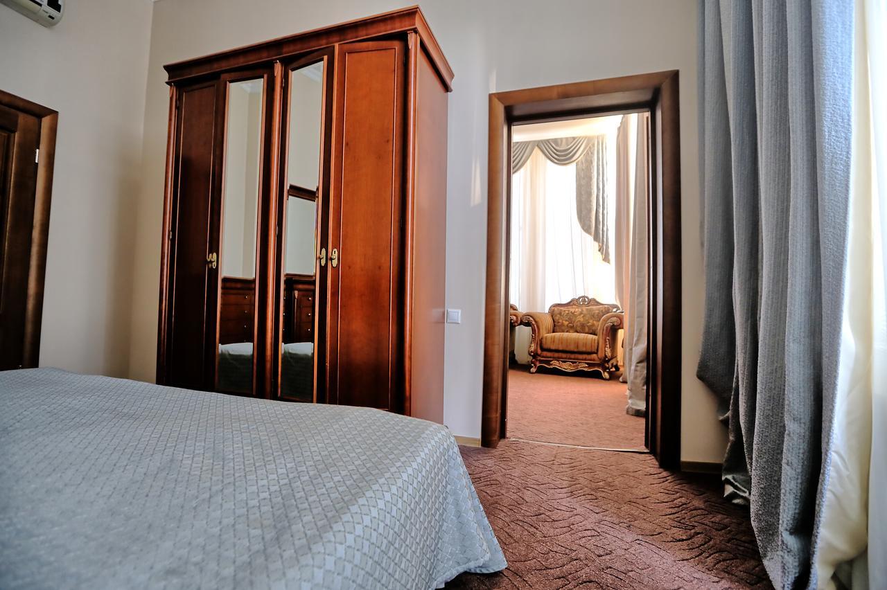 Ritsa Hotel Σουχούμι Εξωτερικό φωτογραφία